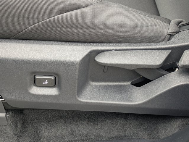 2026 Toyota Tacoma 2WD SR5