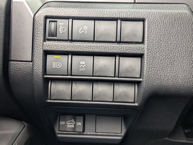 2026 Toyota Tacoma 2WD SR5