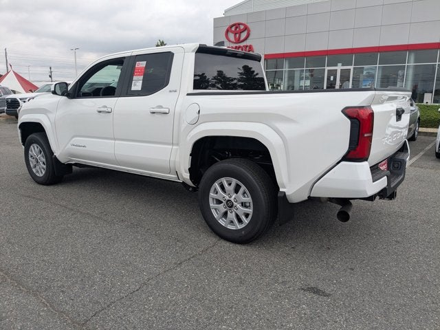 2026 Toyota Tacoma 2WD SR5