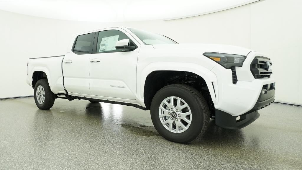 2026 Toyota Tacoma 4WD SR5
