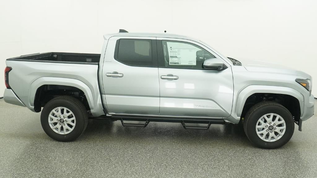 2026 Toyota Tacoma 4WD SR5