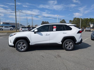 2025 Toyota RAV4 Hybrid XLE