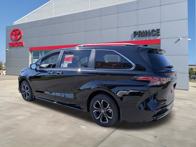 2026 Toyota Sienna Platinum