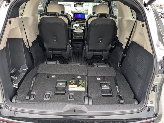 2026 Toyota Sienna Platinum