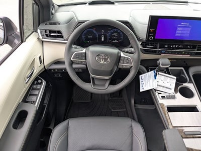 2026 Toyota Sienna Platinum