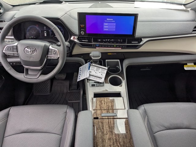 2026 Toyota Sienna Platinum
