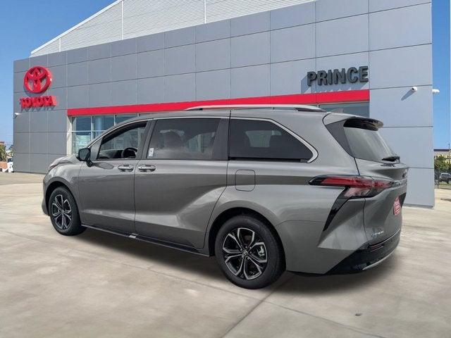 2026 Toyota Sienna Platinum