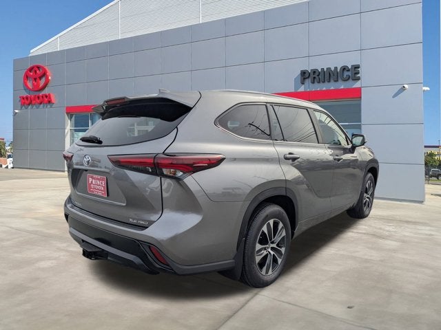 2026 Toyota Highlander XLE