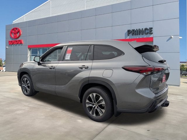 2026 Toyota Highlander XLE