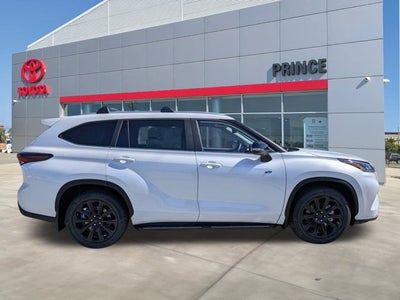 2026 Toyota Highlander XLE