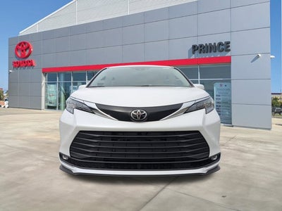 2026 Toyota Sienna XLE