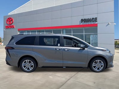 2026 Toyota Sienna Limited