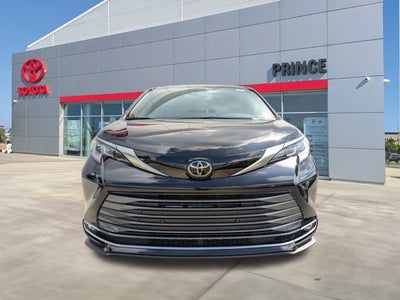 2026 Toyota Sienna Limited
