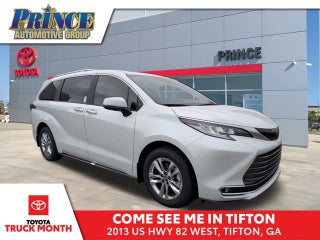 2026 Toyota Sienna Limited