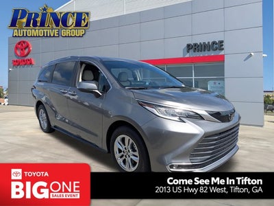 2026 Toyota Sienna Limited