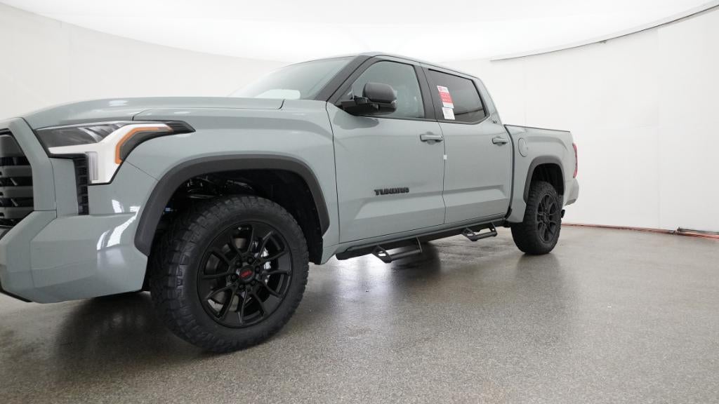 2026 Toyota Tundra 4WD SR5