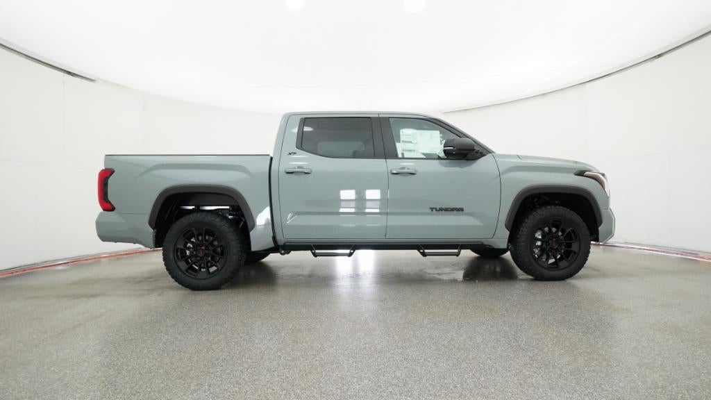 2026 Toyota Tundra 4WD SR5