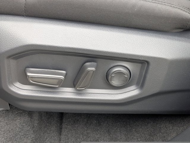 2026 Toyota Tundra 4WD SR5