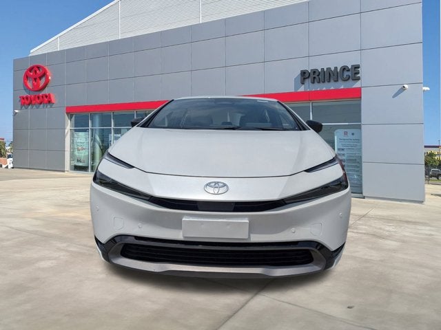 2025 Toyota Prius XLE