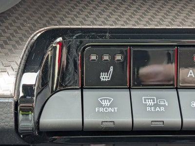 2025 Toyota Prius XLE