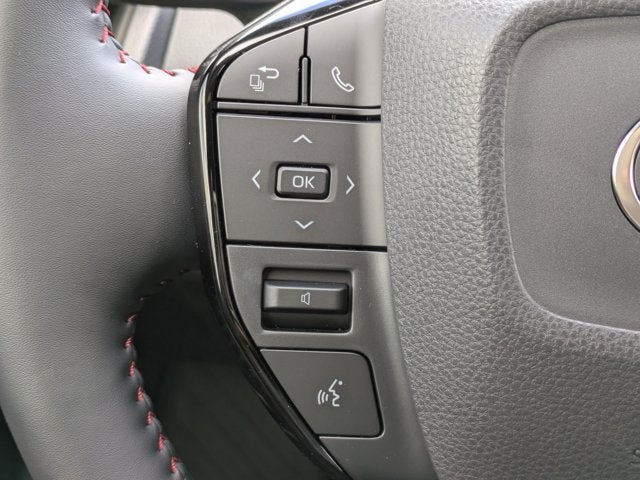 2025 Toyota Prius Plug-In Hybrid XSE