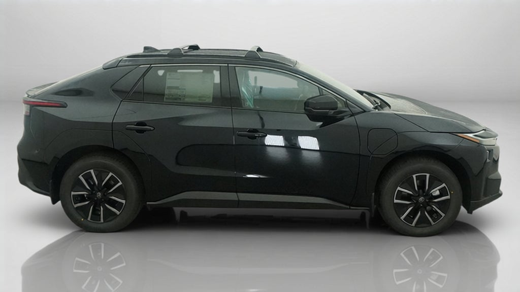 2027 Toyota bZ XLE Plus