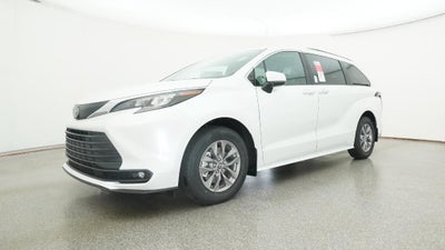2026 Toyota Sienna XLE