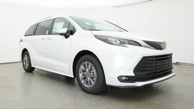 2026 Toyota Sienna XLE