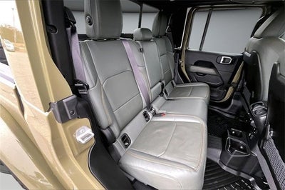 2025 Jeep Gladiator Mojave X