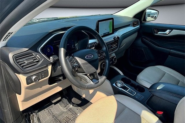 2022 Ford Escape SEL