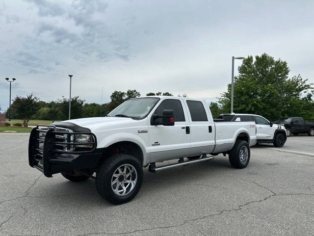 2005 Ford Super Duty F-350 SRW XL