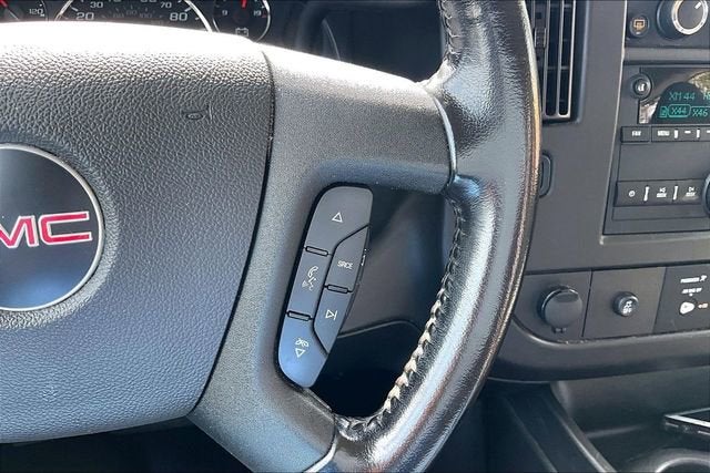 2022 GMC Savana Passenger 3500 LS