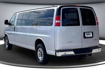 2022 GMC Savana Passenger 3500 LS