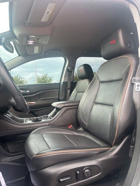 2021 GMC Acadia AT4