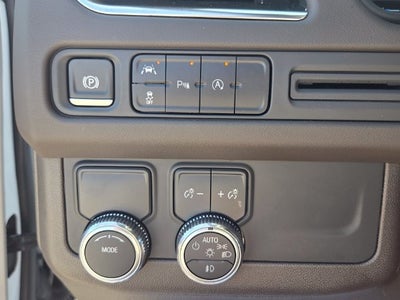 2024 GMC Yukon XL SLE