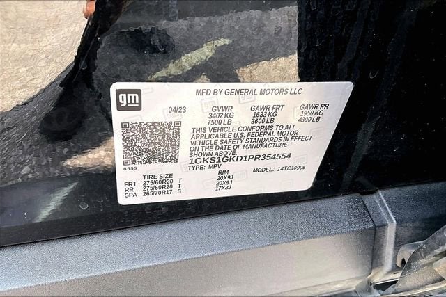 2023 GMC Yukon XL SLT