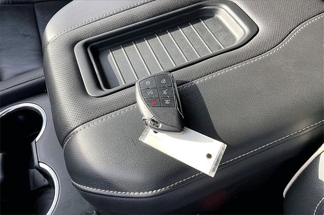 2024 GMC Yukon XL SLT