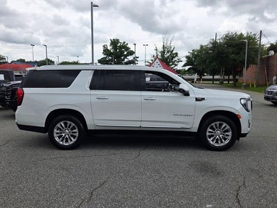 2023 GMC Yukon XL SLT
