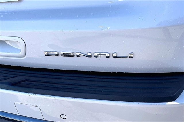 2024 GMC Yukon XL Denali Ultimate
