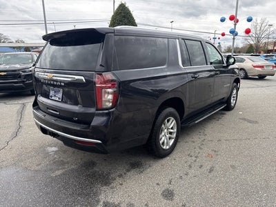 2024 Chevrolet Suburban LT