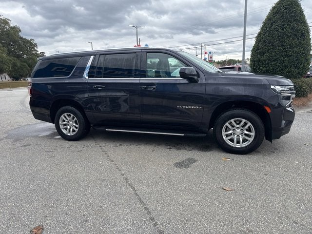 2024 Chevrolet Suburban LT