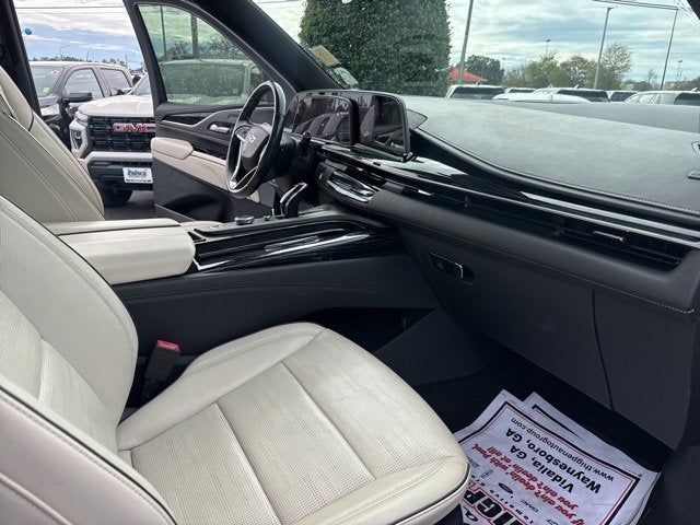 2021 Cadillac Escalade Sport