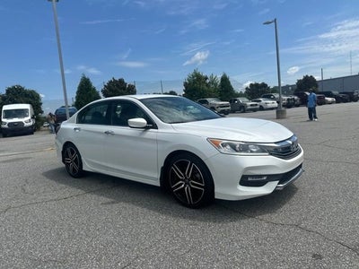 2017 Honda Accord Sedan Sport SE