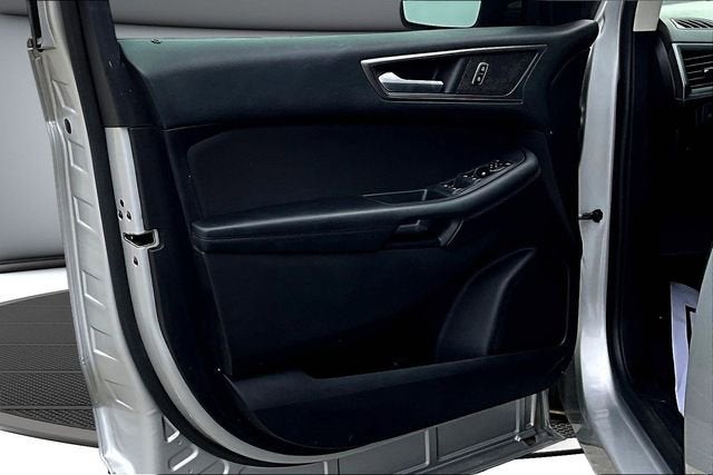 2019 Ford Edge SE