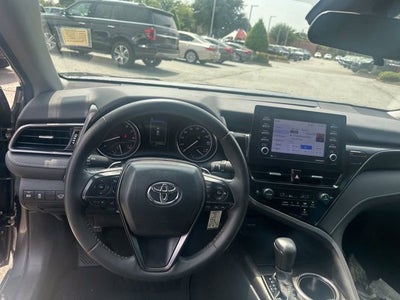 2024 Toyota Camry SE