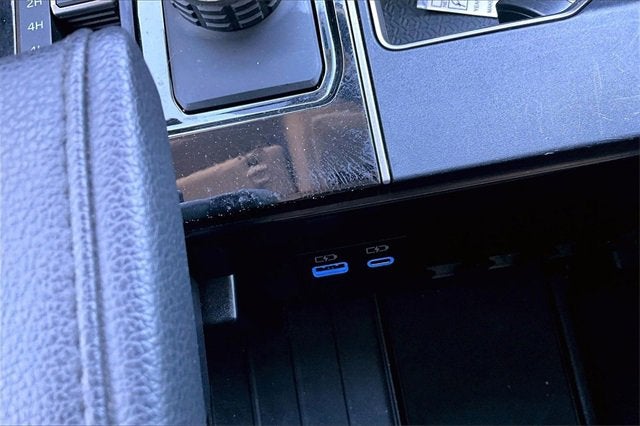 2022 Toyota Tundra 4WD SR5