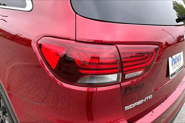 2020 Kia Sorento S V6