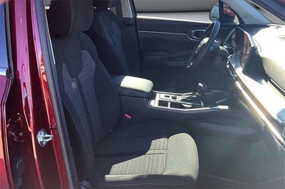 2025 Kia Sorento LX