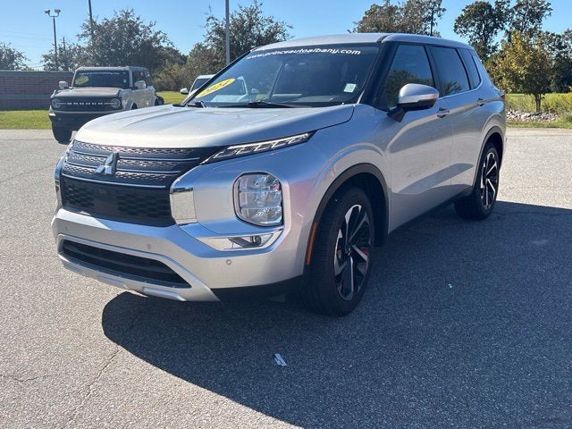 2024 Mitsubishi Outlander