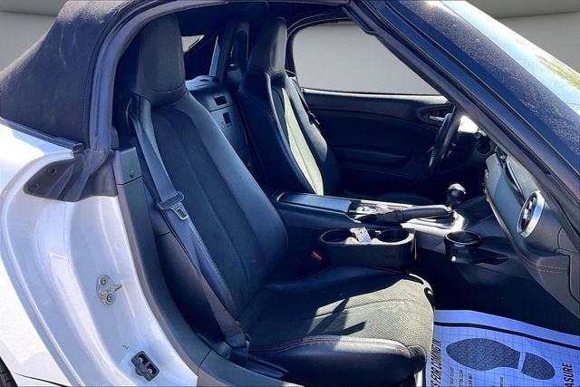 2020 FIAT 124 Spider Urbana Edition